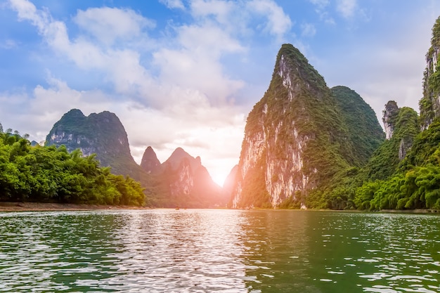 手机生活太繁琐?第一福利导航网站让你迅速找到所需资源吗?